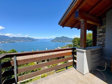 Villa unifamiliare via per Brisino, Centro, Stresa