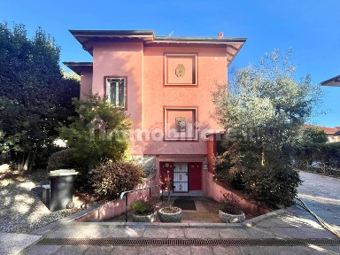Verbania, Via Lussemburgo, 13