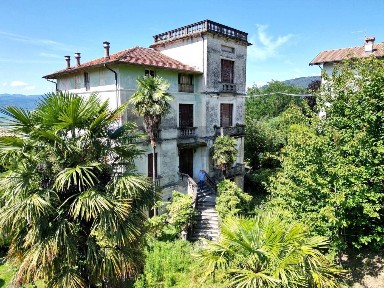 Verbania, Via alla fermata