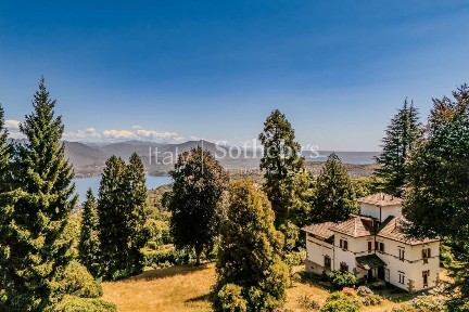 Villa unifamiliare via Imperatore, Alpino, Gignese