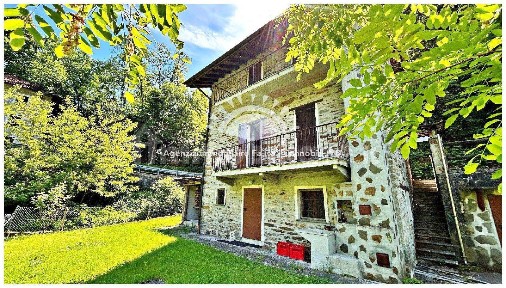 Villa unifamiliare Strada Statale di Valle Cannobina, Cannobio