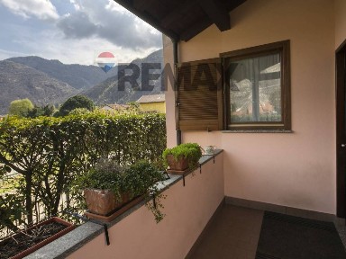 Villa unifamiliare via Nuova 96, Centro, Gravellona Toce