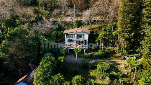 Villa unifamiliare via nazionale Sempione, 71, Belgirate
