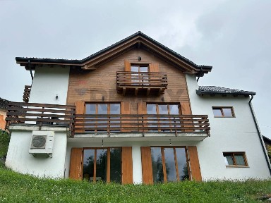 Villa unifamiliare frazione Cravegna 301, Cravegna, Crodo