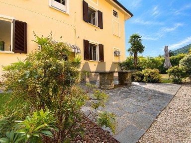 Villa bifamiliare via Marconi 500, Centro, Baveno