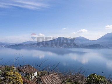 Villa unifamiliare Villaggio Valdora, Villaggio Valdora, Ghiffa