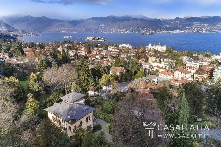 Stresa, Piazzale Lido