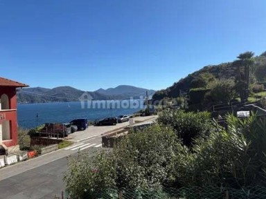 Cannobio, Strada Statale 34 Del Lago Maggiore, 25
