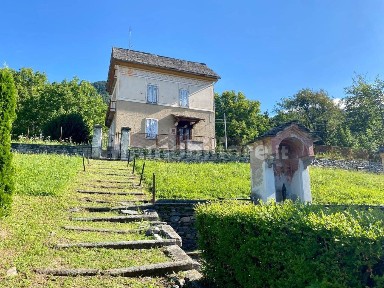 Villa unifamiliare via Craveggia 1, Toceno