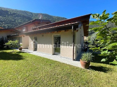 Villa bifamiliare via Giustino Allioli, Cannobio