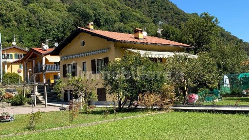 Villa bifamiliare via alla Piana 30, Centro, Cannobio