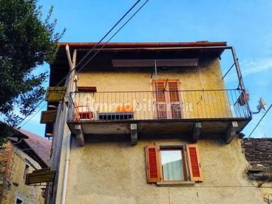 Mergozzo, Via L. Pera No Number