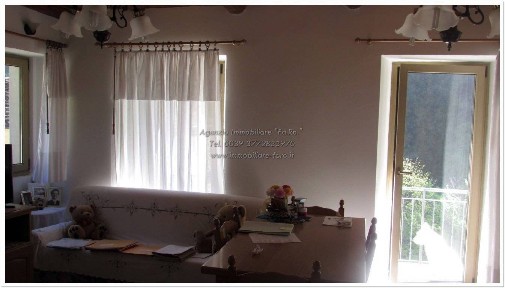 Terratetto unifamiliare, ottimo stato, 107 m², Valle Cannobina