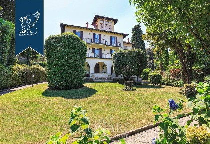 Villa unifamiliare, buono stato, 500 m², Centro, Stresa