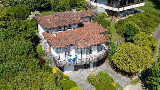 Villa unifamiliare via Strada Vecchia, Centro, Mergozzo