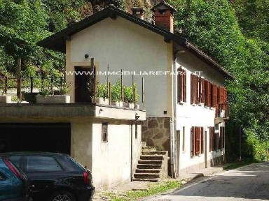 Villa unifamiliare Strada Statale 631, Valle Cannobina