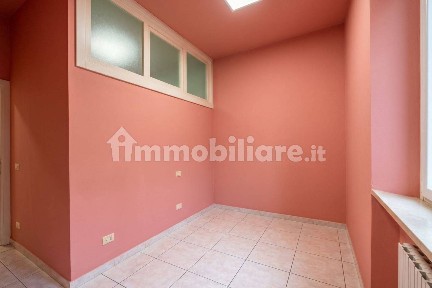Appartamento via Isonzo 6, Cavour, Ancona