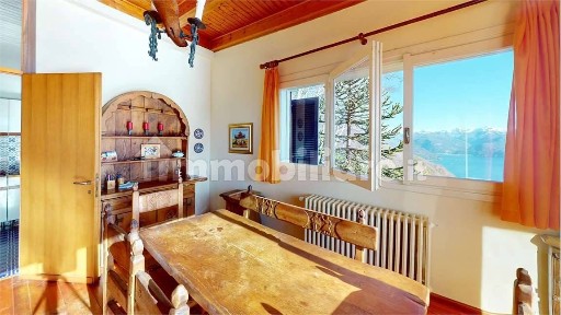 Villa unifamiliare via Lago Azzurro, 34, Pollino, Premeno