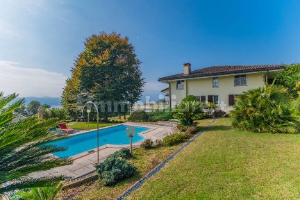 Villa unifamiliare, ottimo stato, 700 m², Arizzano