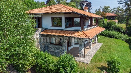 Villa unifamiliare via Nova 27, Gignese