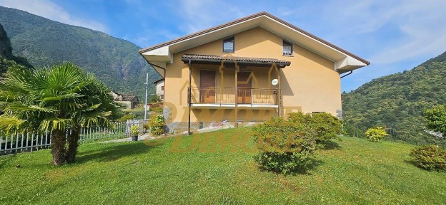 Villa unifamiliare, buono stato, 180 m², Calasca-Castiglione