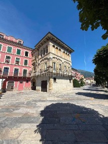 Cannobio, Piazza Vittorio Emanuele III, 2