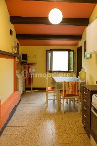 Appartamento via Giovanni Bovio 35, Centro, Cupramontana