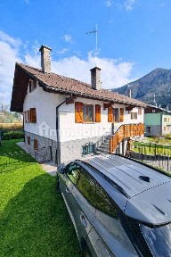 Villa unifamiliare via Emilio Murciano, Centro, Druogno
