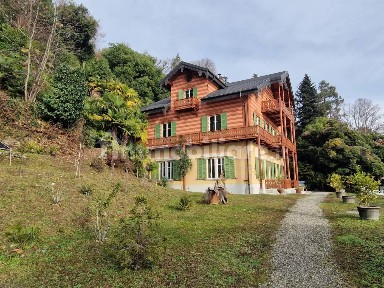 Ghiffa, Via per Ghiffa