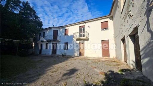Appartamento piazza Giuseppe Mazzini, 2, Monsano