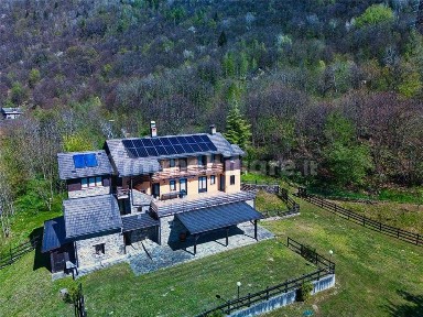 Villa unifamiliare, ottimo stato, 350 m², Beura, Beura-Cardezza