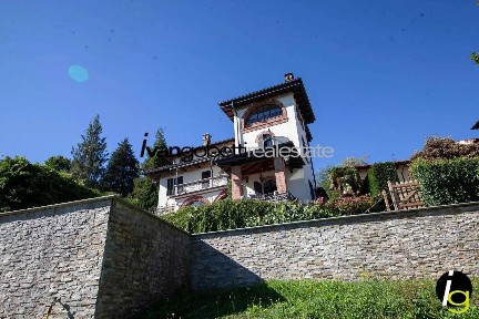 Villa unifamiliare via Per Vedasco, Centro, Stresa