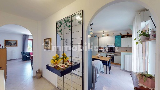 Quadrilocale via Romagna, Centro, Monte San Vito