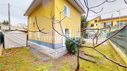 Appartamento via Roma, Marina Di Montemarciano, Montemarciano