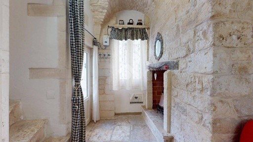 Martina Franca, Via Arco Raguso, 11