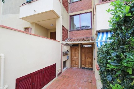 Numana, Via Circonvallazione Conero, 32
