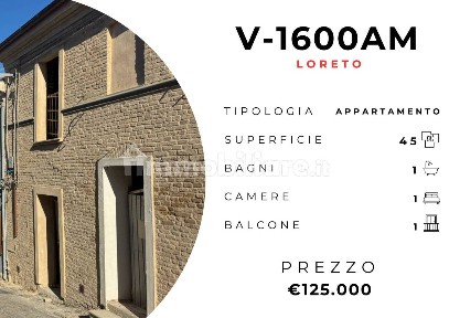 Bilocale Fienili, Centro, Loreto