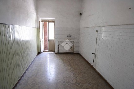 Castelfidardo, Via Enrico Cialdini, 41