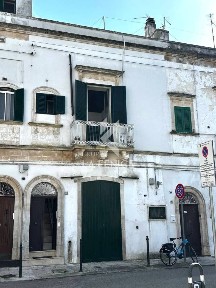 Martina Franca, Via Mercadante 71
