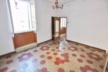 Jesi, Centro Storico, Via delle Terme