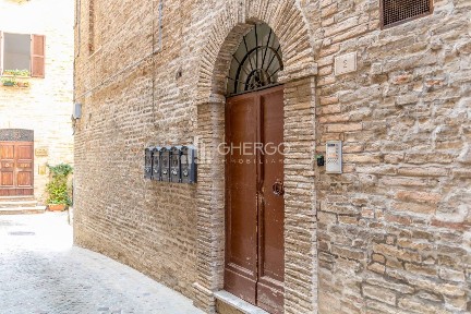Appartamento vicolo Buon Villano 2, Centro, Osimo