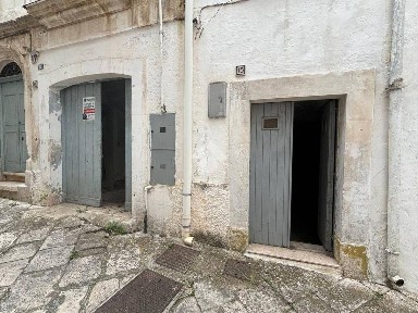 Martina Franca, Via solitario, 14