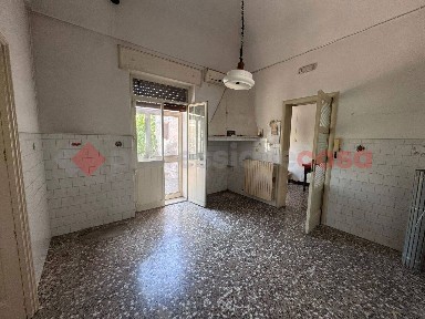 Terratetto unifamiliare via Loisio dello Preite, 145, Centro, Manduria