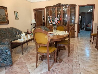 Terratetto unifamiliare 100 m², buono stato, Centro, Pulsano