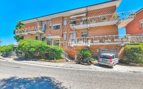Appartamento via Circonvallazione, Regione, Ancona
