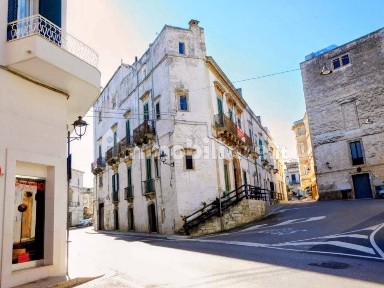 Terratetto plurifamiliare via Locorotondo, Martina Franca