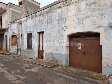 Sava, Via Montegrappa, 21