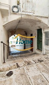 Terratetto unifamiliare vicolo Tutti I Santi San C., Centro, Castellaneta