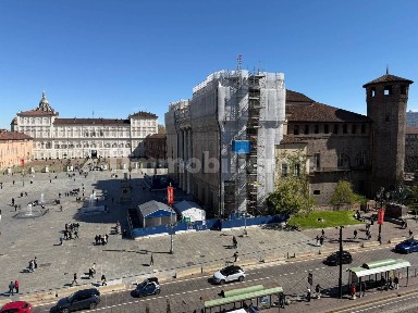 Quadrilocale piazza Castello 99, Giardini Reali, Torino