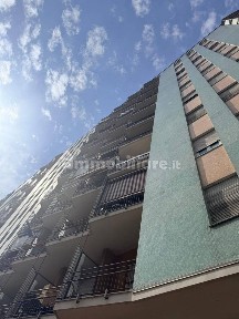 Trilocale via De Sanctis 56, Pozzo Strada, Torino
